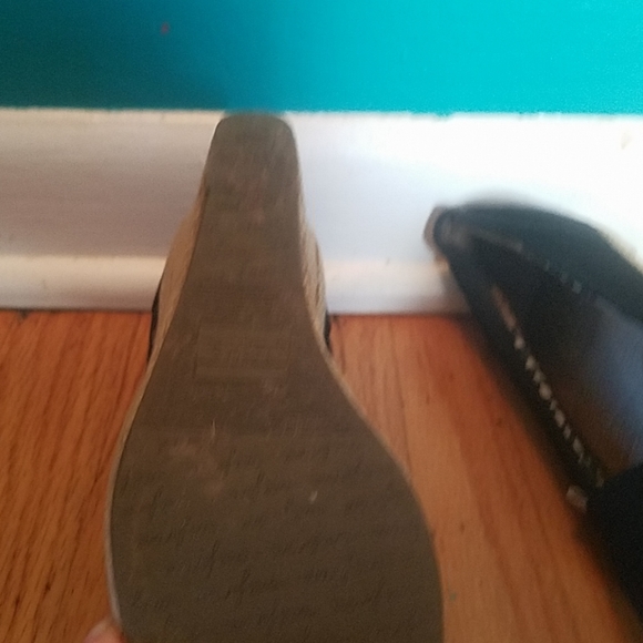 Tom's black wedges - Picture 4 of 4